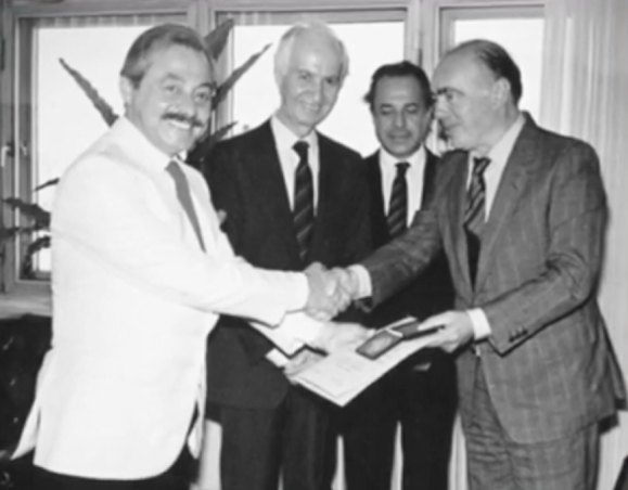 Jumbo Hakkında